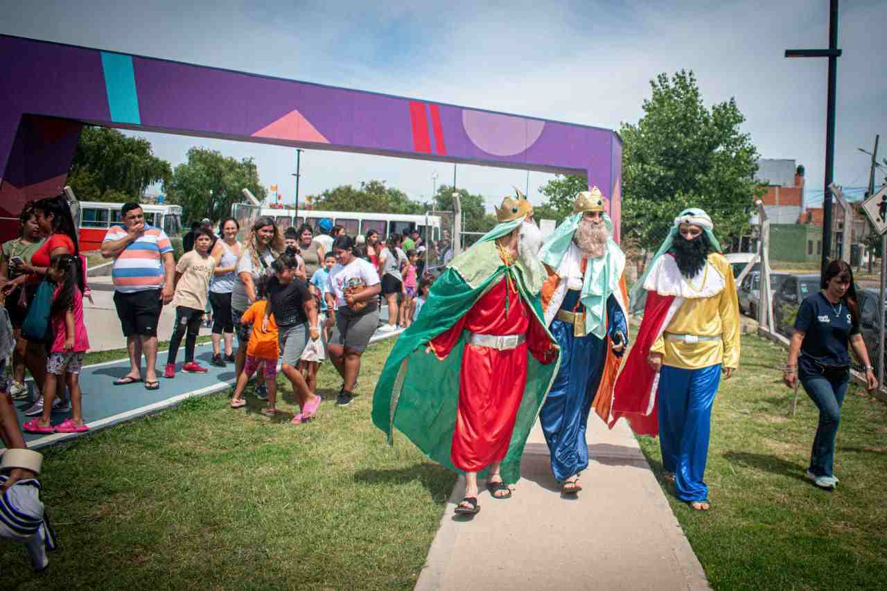 ¡Magia en Solano! Más de 3 mil niños reciben regalos de los Reyes Magos en la Ciudad de los Deportes