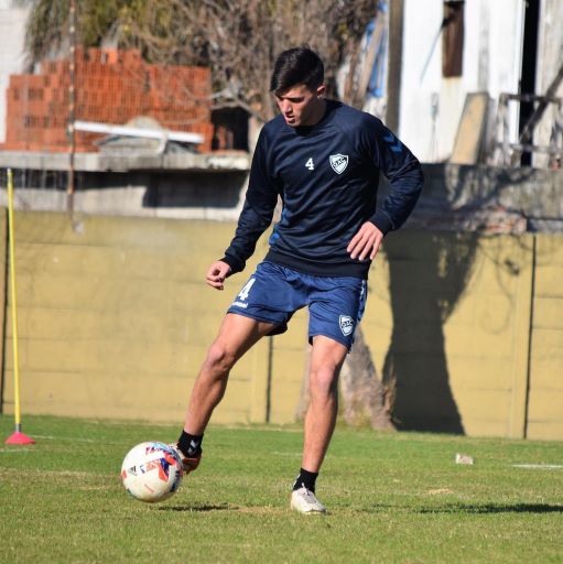 Club Atlético Tigre on X: ✍️ Hace instantes, Martín Ortega se convirtió en  nuevo jugador del Club Atlético Tigre. El lateral, proveniente de Quilmes,  firmó su contrato con nuestra institución hasta diciembre